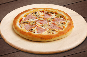 Пицца Прошутто Фунги 22 см на классическом тесте