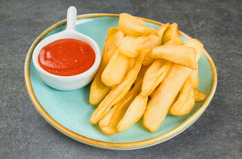 Картошечка фри с кетчупом