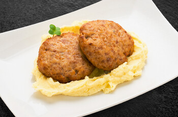 Домашние котлетки с картофельным пюре