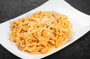 Паста с лососем