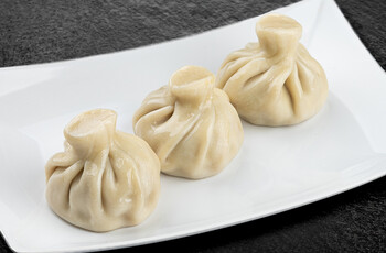 Хинкали со свининой и говядиной