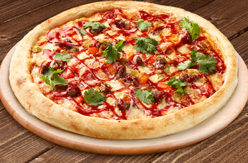 Пицца Восточная 30 см на классическом тесте