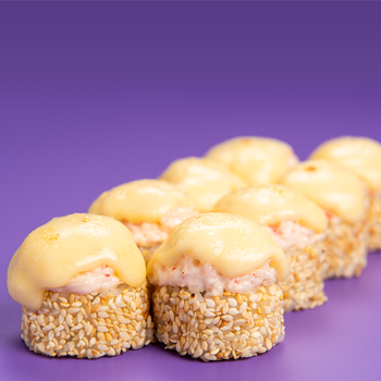 Запеченный ролл с крабом