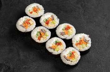 Ролл Кимпаб с говядиной