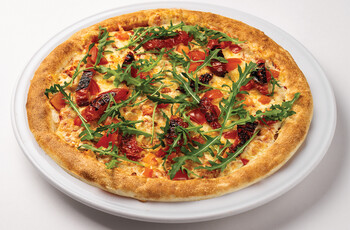 Пицца Маргарита с вялеными томатами 30 см на тонк. тесте