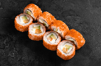 Ролл Самурай с лососем и креветкой