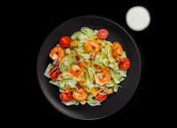 Салат Цезарь с креветками