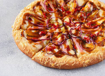 Пицца Фермерская 25 см на толстом с сыром