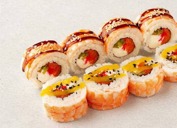 Ролл Тигровая креветка Делюкс с лососем