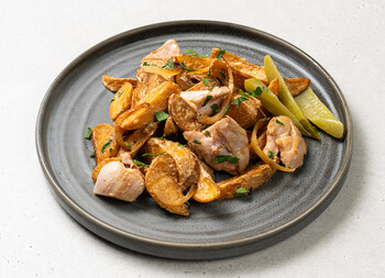 Сковорода пикник с цыпленком